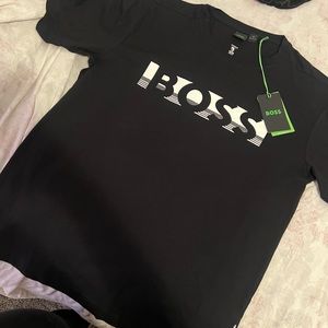 Men’s Boss t-shirt